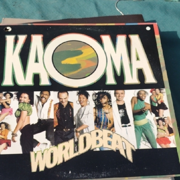 Kaoma Worldbeat Album - Picture 1 of 1